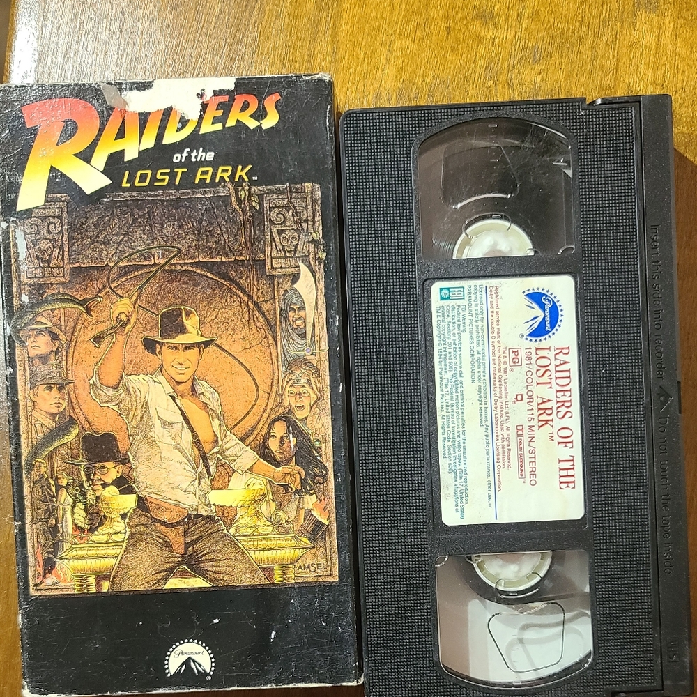 Raiders of the lost ark vhs